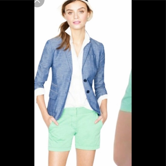 J. Crew Pants - NWT J.Crew green chino shorts size 4